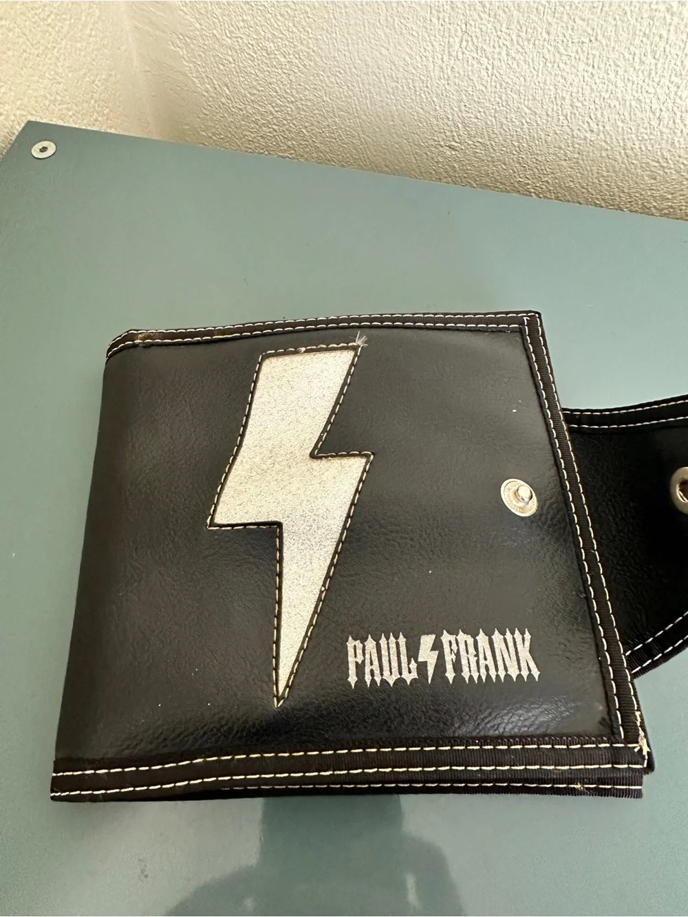 VTG Y2K Paul Frank Lightning Bolt CD Holder Wallet Glitter Vinyl Case 2000s READ